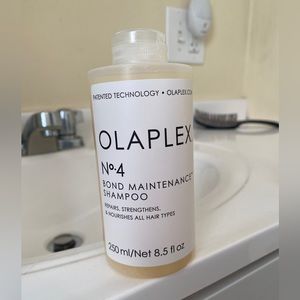 Olaplex No. 4 Bond Maintenance Shampoo
